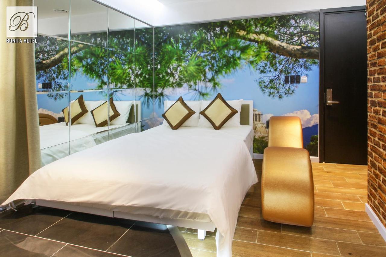 Bonita Tht (Adults Only) Hotel Ho Chi Minh-stad Buitenkant foto